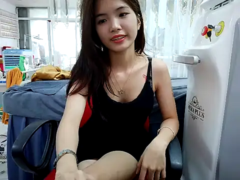 Snapshot of Navy_Vina chatting on 04-26-26, 08:11 Navy Vina online show from 04-26-26, 08:11