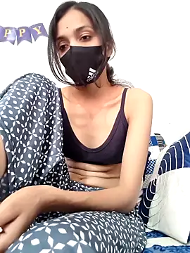 Honey lily-93 online show from 02-08-26, 08:12