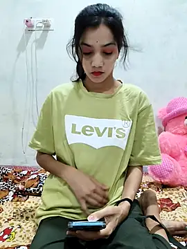 Honey lily-93 online show from 03-15-26, 07:48