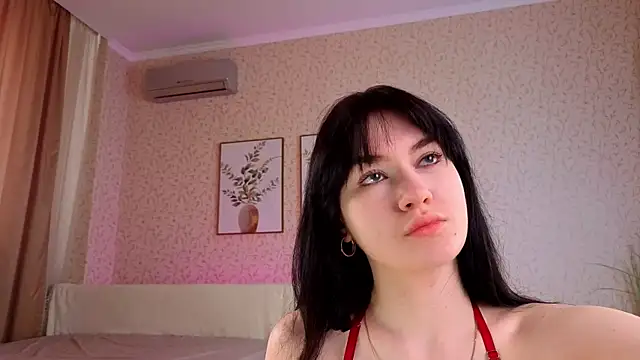 AveloriaLove online show from 02-05-26, 09:38