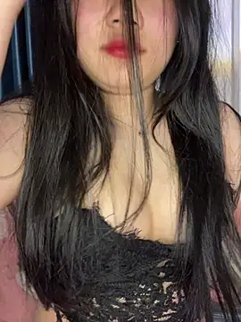 Linh DuongSexy online show from 02-24-26, 03:46