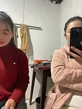 Faded pink online show from 01-17-26, 01:09