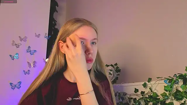 Snapshot of SirenThalassa chatting on 02-21-26, 07:10 SirenThalassa online show from 02-21-26, 07:10