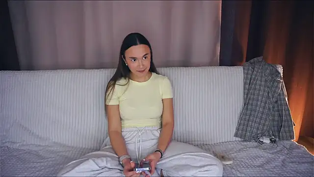 Snapshot of AnthonyDahler chatting on 01-12-26, 10:44 AnthonyDahler online show from 01-12-26, 10:44