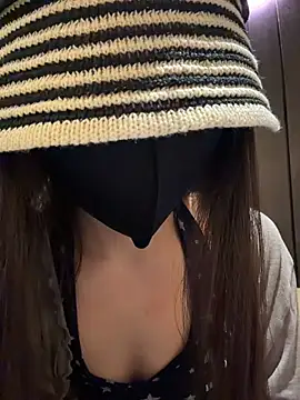ZJbaby online show from 07-09-26, 01:43