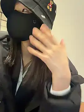 Snapshot of ZJbaby chatting on 03-12-26, 12:42 ZJbaby online show from 03-12-26, 12:42