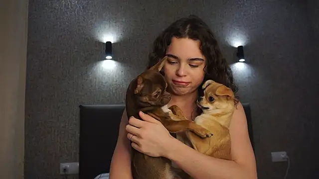 Snapshot of linclars chatting on 01-10-26, 01:06 linclars online show from 01-10-26, 01:06