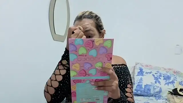 Snapshot of IsabelaAcosta chatting on 05-02-26, 03:50 IsabelaAcosta online show from 05-02-26, 03:50