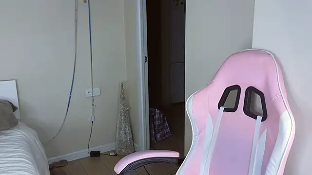 jasmilee online show from 03-09-26, 07:28