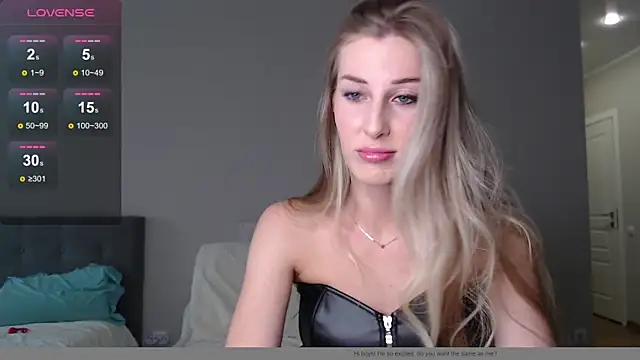 Snapshot of Slavic_crush chatting on 05-27-26, 02:41 Slavic crush online show from 05-27-26, 02:41