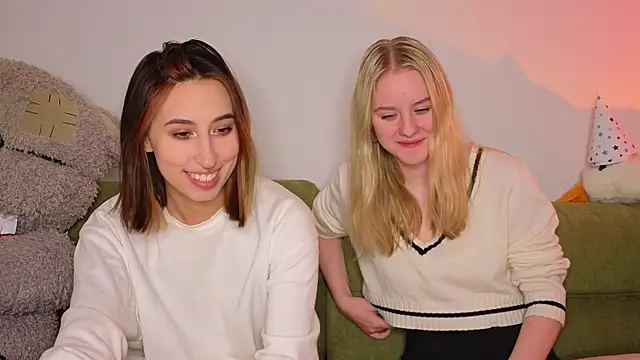 Mimipaws online show from 01-12-26, 07:53