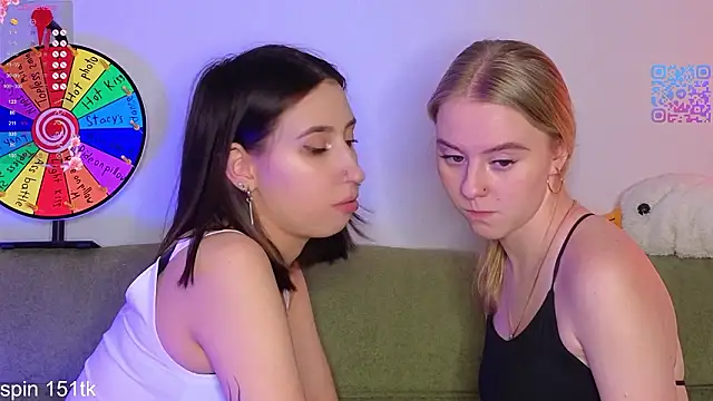 Mimipaws online show from 03-09-26, 08:12