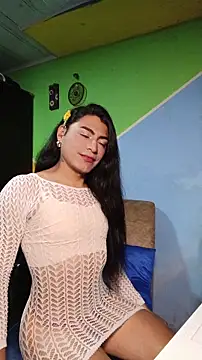 Snapshot of Selena_Nova chatting on 06-05-26, 01:32 Selena Nova online show from 06-05-26, 01:32