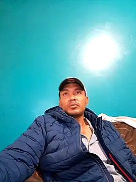 latinomoreno95 online show from 06-24-26, 03:10