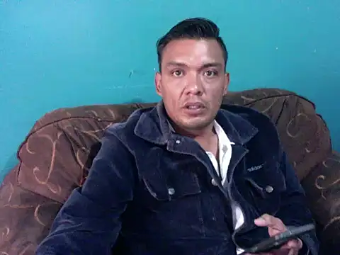 Snapshot of latinomoreno95 chatting on 02-02-26, 09:25 latinomoreno95 online show from 02-02-26, 09:25