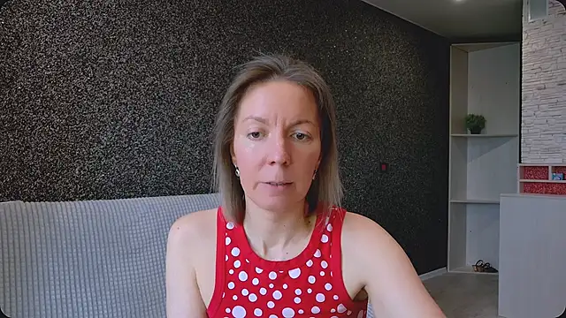 Snapshot of Amanda_Luxe chatting on 05-08-26, 02:59 Amanda Luxe online show from 05-08-26, 02:59