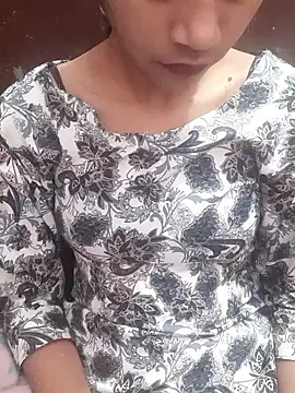 Snapshot of Asnoor_khan chatting on 01-12-26, 04:41 Asnoor khan online show from 01-12-26, 04:41