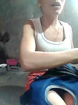 Snapshot of muamua99 chatting on 06-24-26, 11:02 muamua99 online show from 06-24-26, 11:02