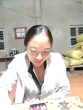 Snapshot of muamua99 chatting on 01-18-26, 01:47 muamua99 online show from 01-18-26, 01:47