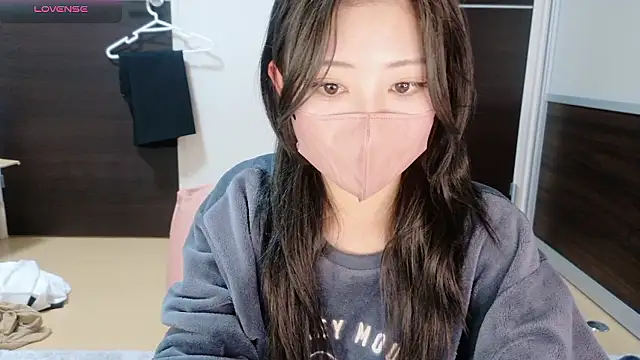 Sena o0 online show from 04-02-26, 11:06