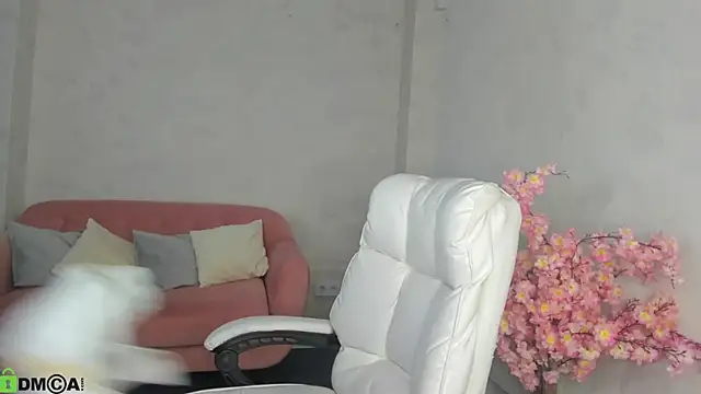 Snapshot of Marie_Hayes chatting on 05-31-26, 01:11 Marie Hayes online show from 05-31-26, 01:11