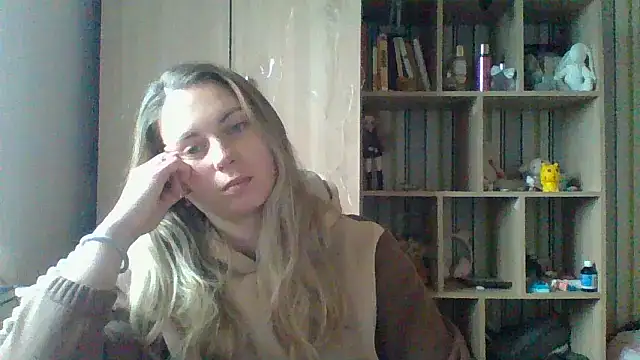 Snapshot of VikiLove765 chatting on 02-24-26, 12:17 VikiLove765 online show from 02-24-26, 12:17