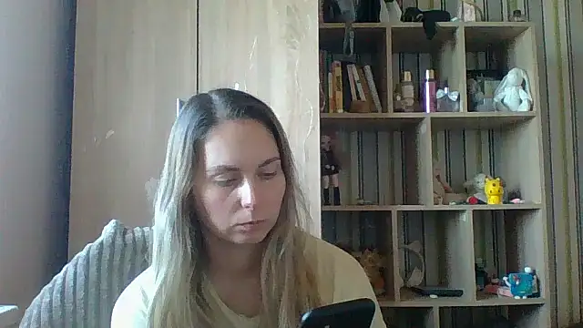 Snapshot of VikiLove765 chatting on 02-27-26, 10:48 VikiLove765 online show from 02-27-26, 10:48