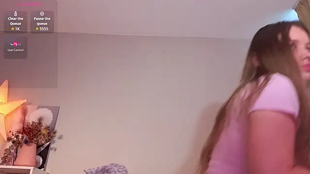 SmolCutie online show from 07-23-26, 05:27