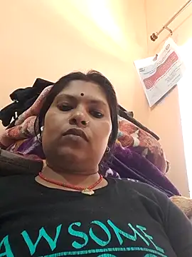 Punam shekh online show from 02-13-26, 05:51