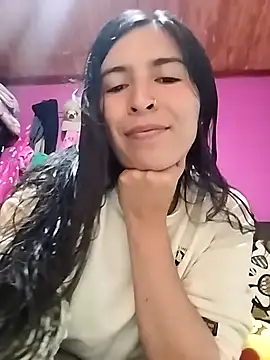 Snapshot of Emily_Gree chatting on 01-14-26, 08:56 Emily Gree online show from 01-14-26, 08:56