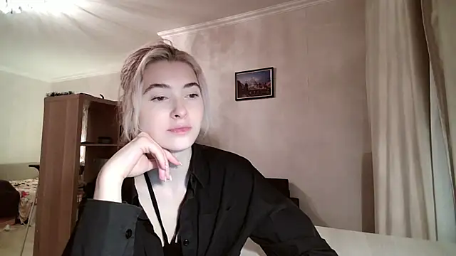 Snapshot of Dia_DeAmas chatting on 02-02-26, 03:33 Dia DeAmas online show from 02-02-26, 03:33