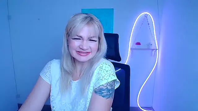 Madonna Fire online show from 03-29-26, 06:59