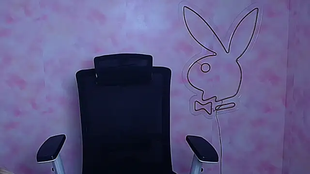 Madonna Fire online show from 02-08-26, 07:39