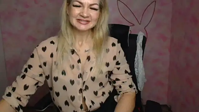 Madonna Fire online show from 04-11-26, 07:45