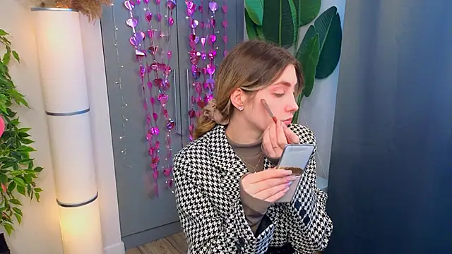 BrianneMallory online show from 02-21-26, 06:15