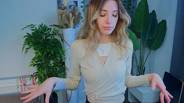 BrianneMallory online show from 02-10-26, 06:12