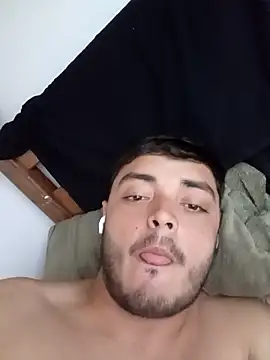 Juninho18c online show from 04-16-26, 01:23