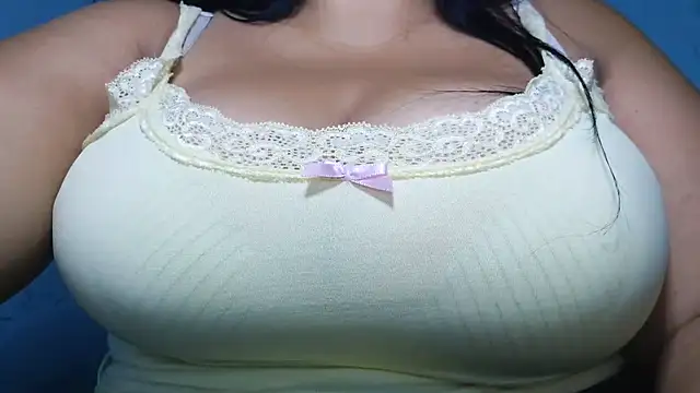 Snapshot of schoco_milff chatting on 07-25-26, 11:27 schoco milff online show from 07-25-26, 11:27