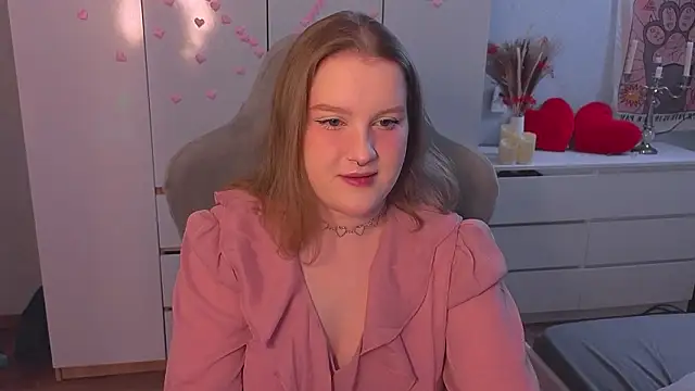 Snapshot of Ol1via chatting on 02-13-26, 01:38 Ol1via online show from 02-13-26, 01:38