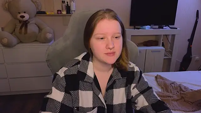 Ol1via online show from 03-25-26, 12:44