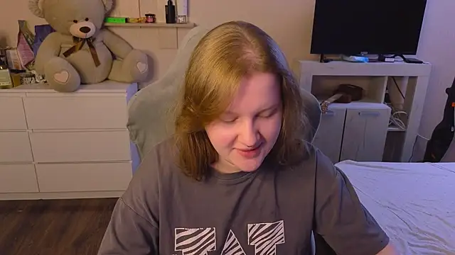 Ol1via online show from 04-02-26, 01:57