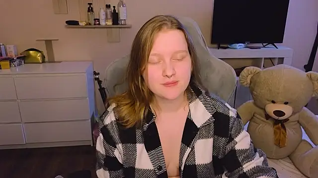 Ol1via online show from 03-21-26, 01:15