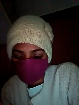 Snapshot of Namrta_cute chatting on 01-07-26, 11:37 Namrta cute online show from 01-07-26, 11:37