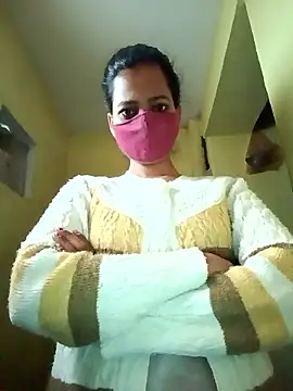 Snapshot of Namrta_cute chatting on 01-11-26, 01:45 Namrta cute online show from 01-11-26, 01:45