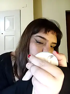 Snapshot of baddiebbw chatting on 01-11-26, 05:47 baddiebbw online show from 01-11-26, 05:47