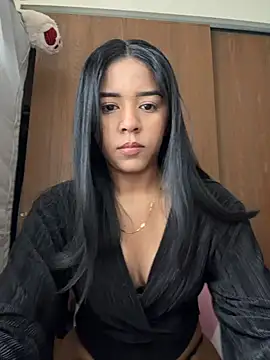 AnahiSkye online show from 04-01-26, 05:54