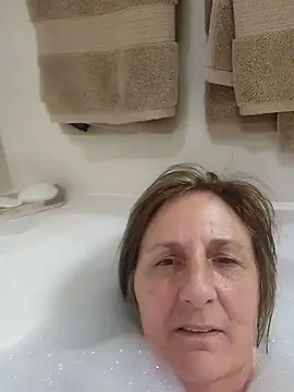 HotAzMilf online show from 01-13-26, 06:28