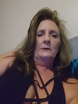 HotAzMilf online show from 02-14-26, 09:31