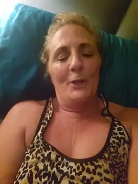 HotAzMilf online show from 03-31-26, 09:11