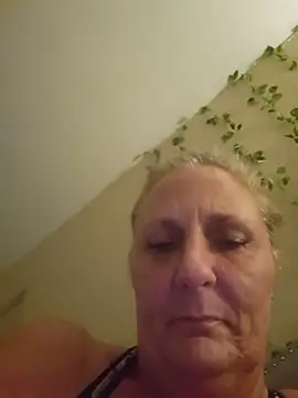 HotAzMilf online show from 04-07-26, 09:00